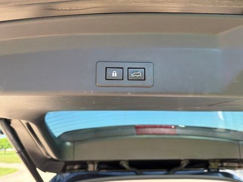 Used 2022 Subaru Ascent Onyx Edition AWD/4WD image 16