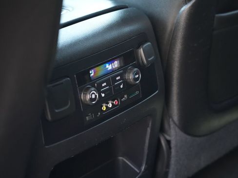 Used 2016 Chevrolet Tahoe LTZ AWD/4WD image 16