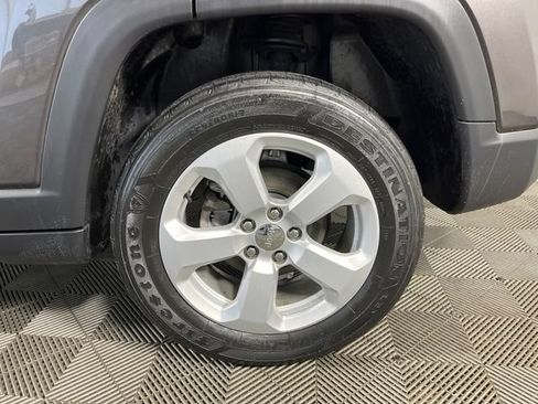 Used 2021 Jeep Compass Latitude w/ Convenience Group AWD/4WD image 7