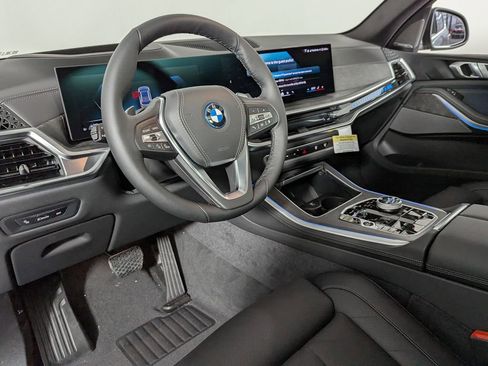 New 2026 BMW X5 xDrive50e w/ Executive Package AWD/4WD image 14