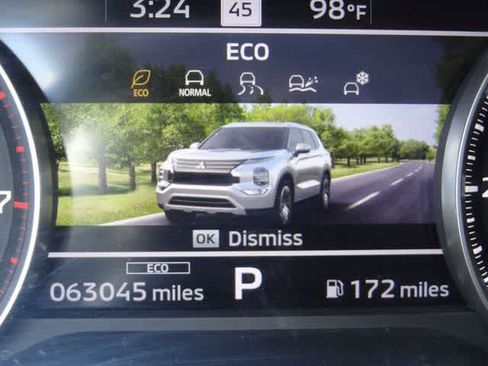 Used 2024 Mitsubishi Outlander SE FWD image 30