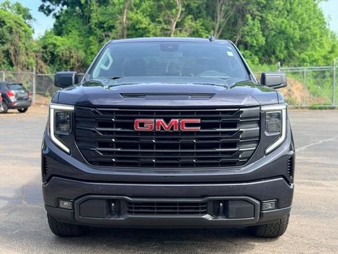 Used 2024 GMC Sierra 1500 Elevation AWD/4WD image 3