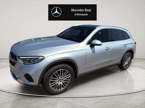 Certified 2026 Mercedes-Benz GLC 300 4MATIC image 1
