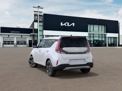 New 2025 Kia Soul EX image 5