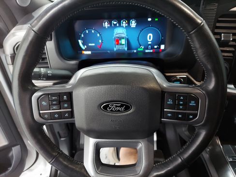 Used 2024 Ford F150 Lariat w/ Equipment Group 502A High AWD/4WD image 9