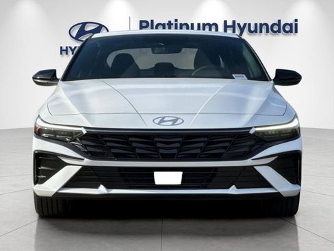 New 2026 Hyundai Elantra SEL Sport Premium FWD image 9