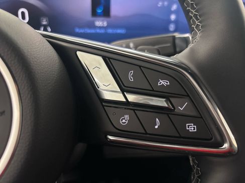 Used 2025 Buick Enclave Sport Touring w/ Power Package image 34