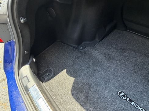 Used 2024 Lexus IS 350 F Sport RWD image 48