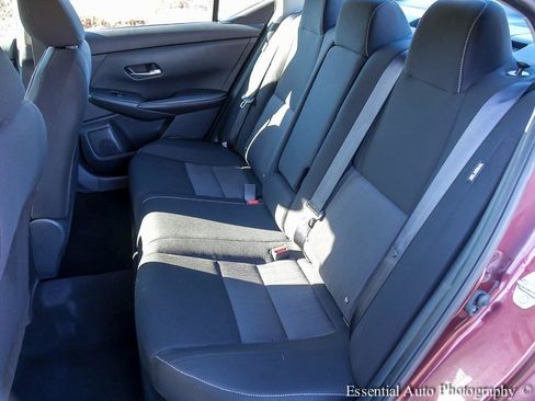 Used 2022 Nissan Sentra SV image 11