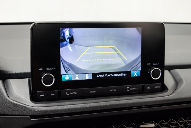 Used 2025 Honda Accord SE image 17