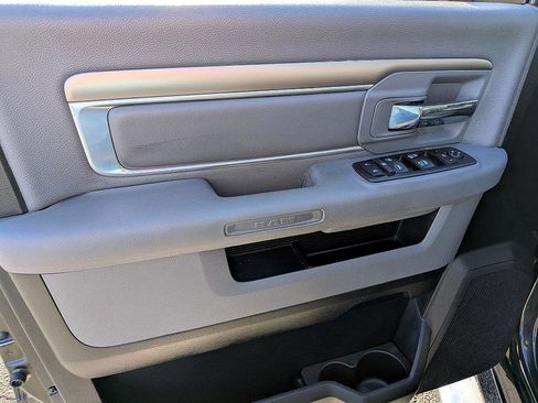 Used 2017 RAM 1500 Big Horn image 12