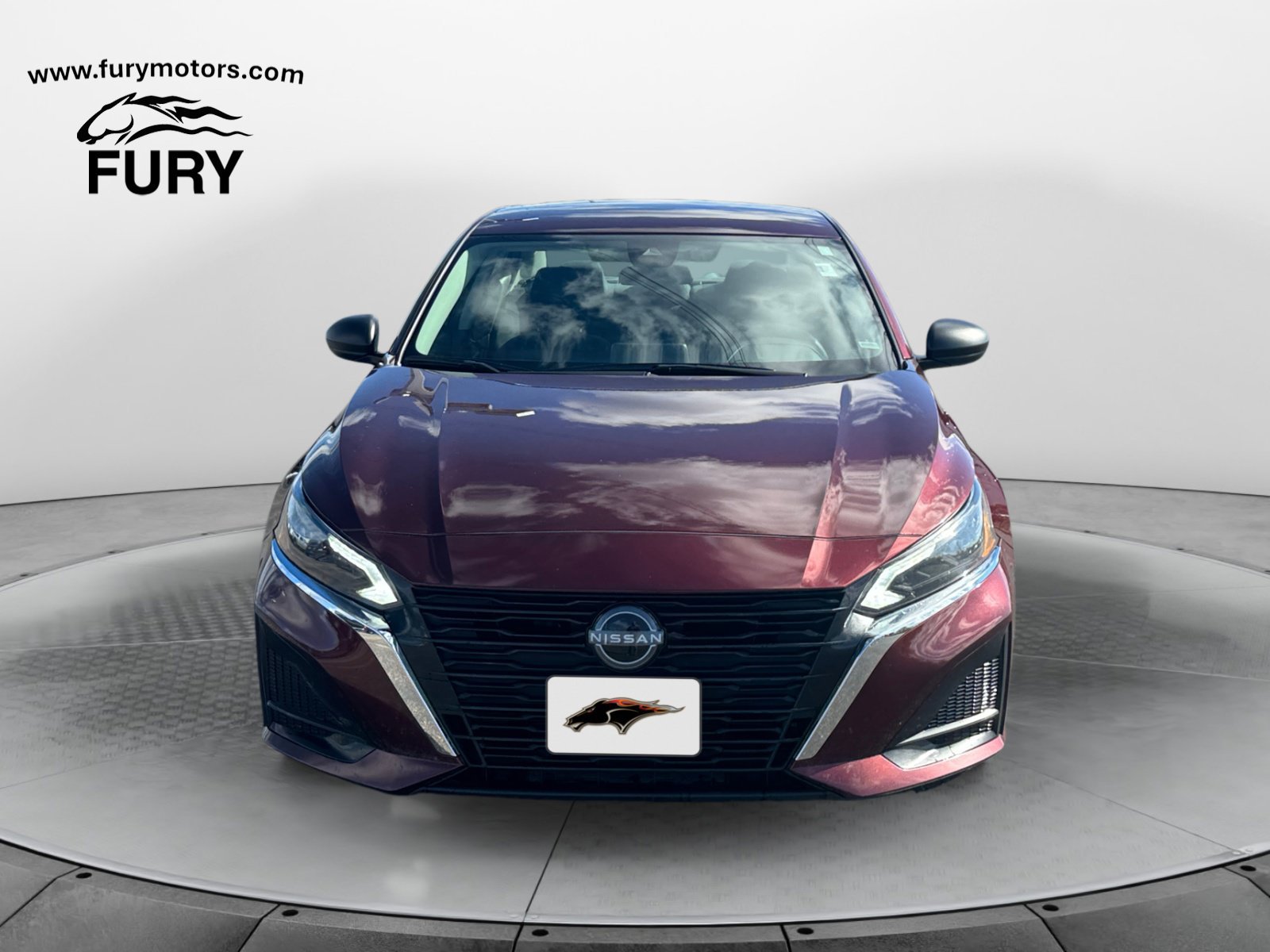 Used 2025 Nissan Altima 2.5 SV FWD image 9