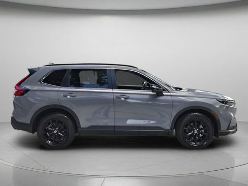 Certified 2025 Honda CR-V Sport image 3