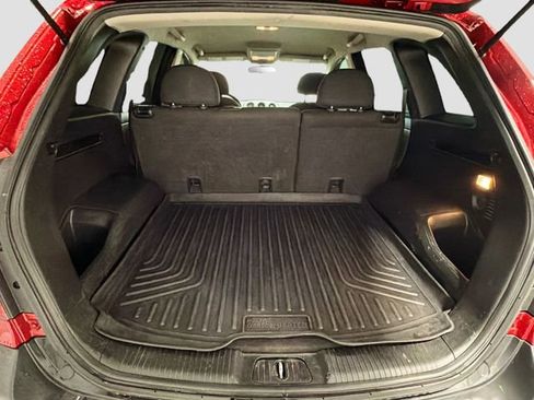 Used 2012 Chevrolet Captiva Sport LS FWD image 18