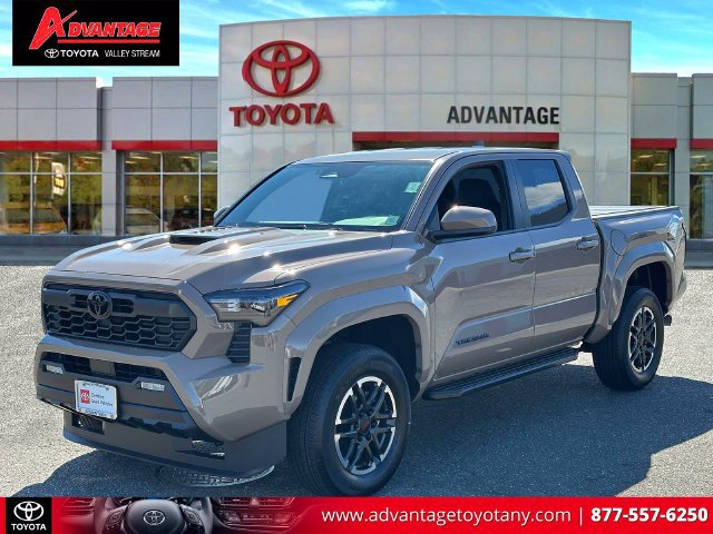 Certified 2026 Toyota Tacoma TRD Sport AWD/4WD image 4