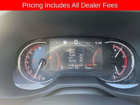 Used 2024 Toyota RAV4 XLE AWD/4WD image 23
