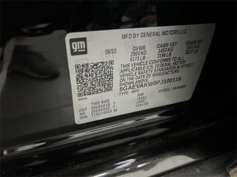Used 2023 Buick Enclave Essence image 33