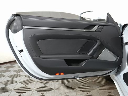 Used 2024 Porsche 911 Targa 4S image 21