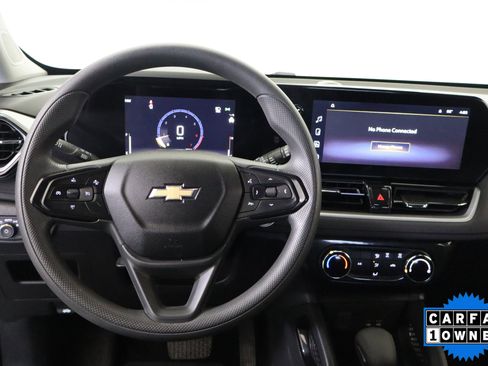 Used 2025 Chevrolet Blazer LT image 23