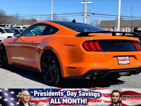 Used 2021 Ford Mustang GT Premium w/ Equipment Group 401A image 9