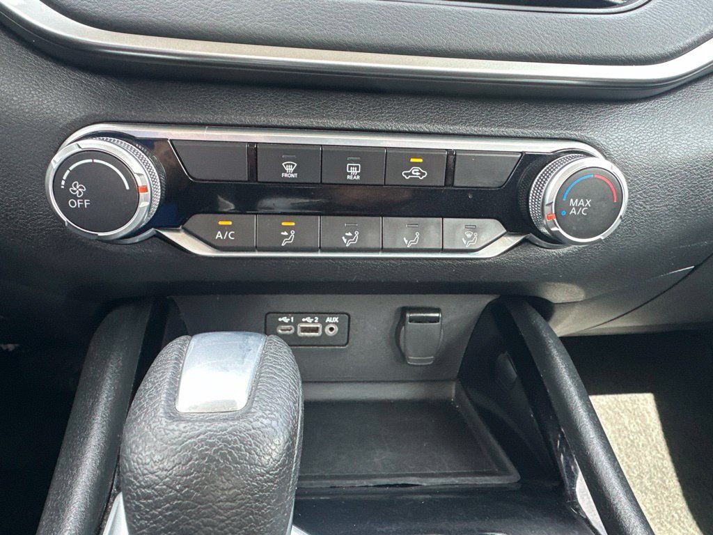 Used 2021 Nissan Altima 2.5 SV FWD image 4