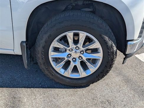 Certified 2021 Chevrolet Silverado 1500 LTZ w/ Technology Package image 18