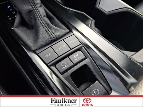 Certified 2025 Toyota Camry SE image 22