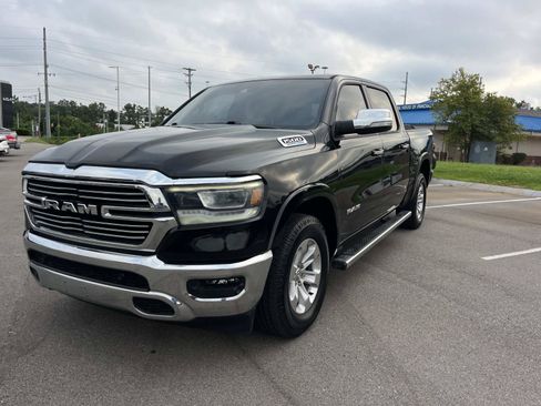 Used 2021 RAM 1500 Laramie AWD/4WD image 7