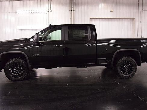 New 2026 Chevrolet Silverado 2500 LT image 4