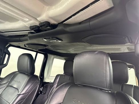 Used 2023 Jeep Wrangler Unlimited Sahara w/ Cold Weather Group image 12