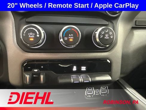Used 2019 RAM 1500 Big Horn AWD/4WD image 30