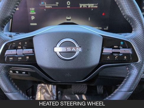 Used 2024 Nissan Ariya AWD image 12