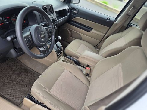 Used 2011 Jeep Patriot Sport w/ PWR Value Group FWD image 13