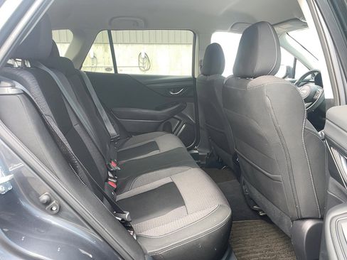 Used 2024 Subaru Outback Premium image 19