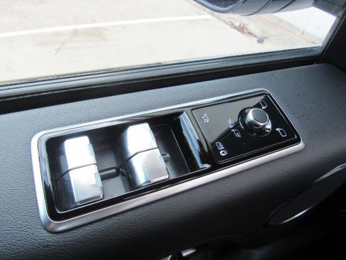 Used 2022 Land Rover Range Rover Westminster Edition image 44