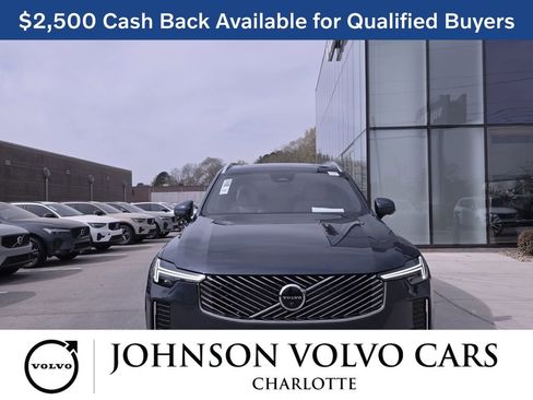 New 2026 Volvo XC90 B6 Plus w/ Protection Package Premier image 2