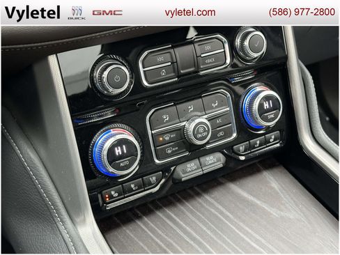 Used 2023 GMC Yukon Denali image 31