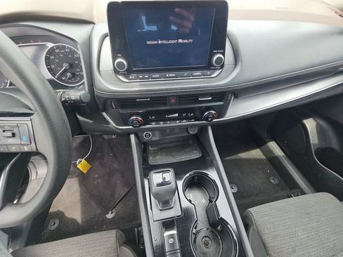 Used 2023 Nissan Rogue SV FWD image 27