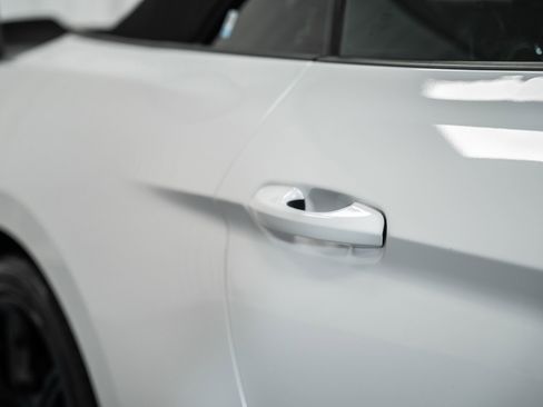 Used 2020 Ford Mustang Premium image 23