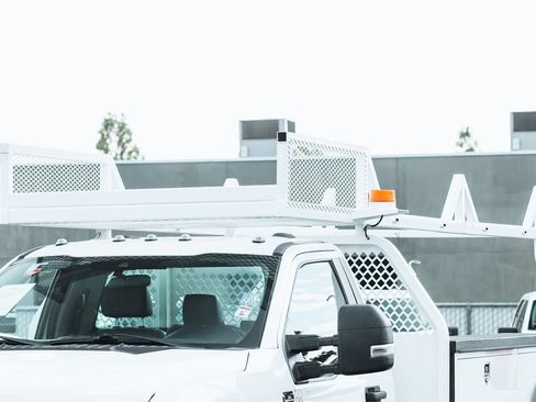 Used 2020 Ford F350 XL w/ Power Equipment Group RWD image 3