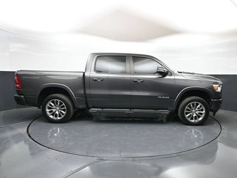 Used 2022 RAM 1500 Laramie AWD/4WD image 12