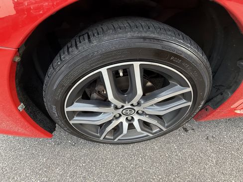 Used 2014 Scion tC image 24