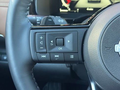 New 2025 Nissan Pathfinder Platinum image 33