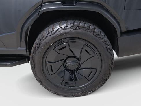 Used 2024 Cadillac Escalade Premium Luxury AWD/4WD image 9