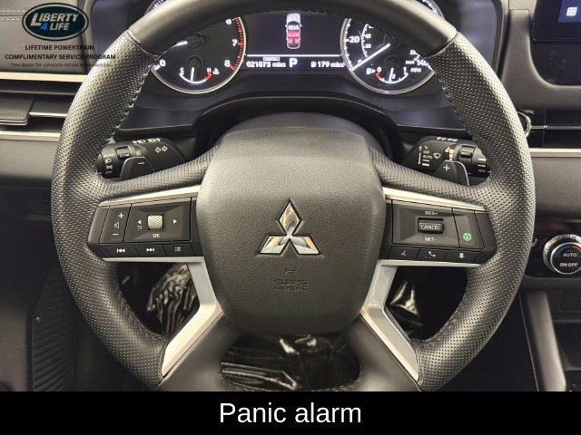 Used 2025 Mitsubishi Outlander SE AWD/4WD image 27
