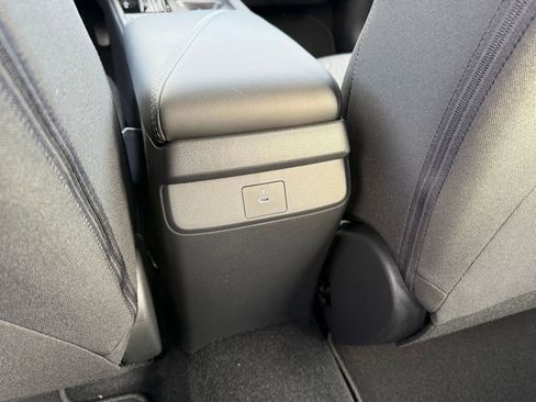 New 2026 Nissan Sentra SV w/ SV Convenience Package FWD image 22