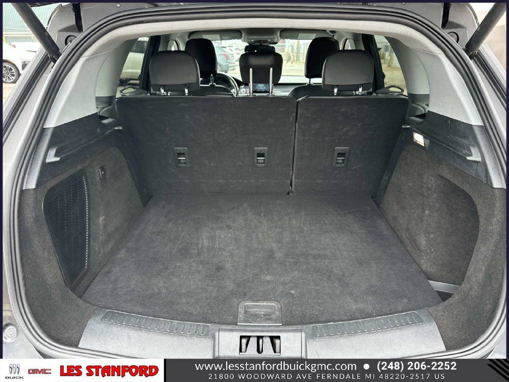 Used 2021 Lincoln Corsair FWD image 11