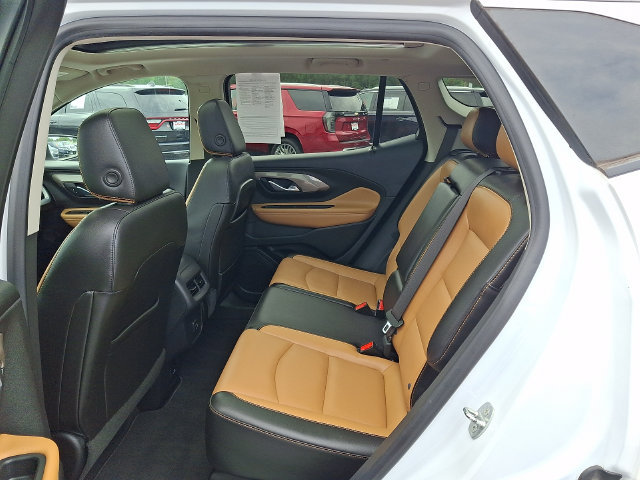 Certified 2021 GMC Terrain SLT w/ LPO, Dark Accent Package AWD/4WD image 10