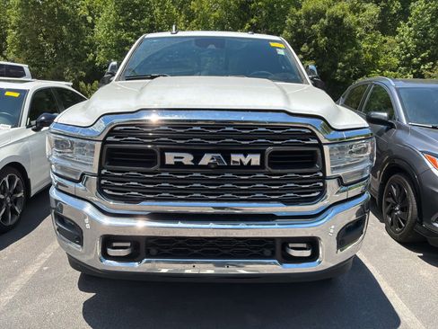 Used 2020 RAM 2500 Limited AWD/4WD image 2