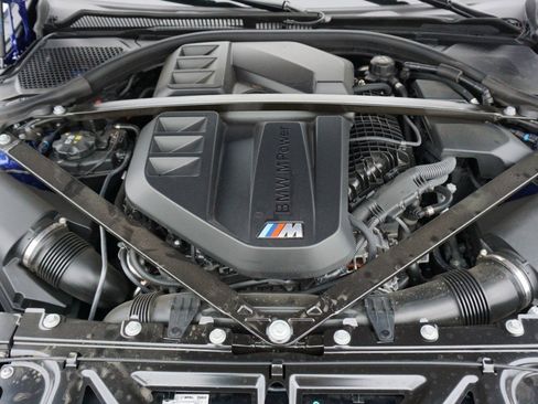 Used 2025 BMW M2 w/ Lighting Package image 30